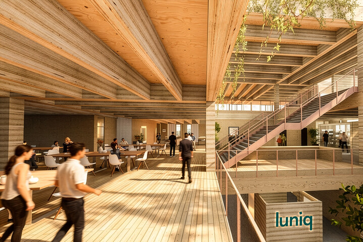 Ein großer raum aus Holz mit Tischen und Stühlen, einer Treppe an der rechten Seite und Personen, die mit Tabletts laufen | © BIS / Tim David Müller-Zitzke