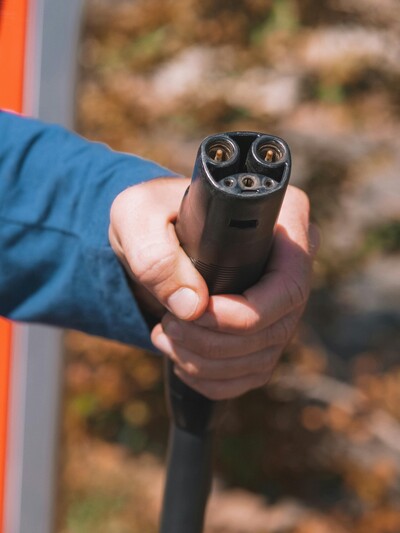 Förderaufruf zur Errichtung gewerblicher Schnellladeinfrastruktur