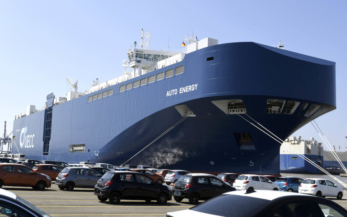 Kurs Zukunft: Weltweit größte Autofrachter mit LNG-Antrieb in Bremerhaven | © Helmut Stapel Kurs Zukunft: Weltweit größte Autofrachter mit LNG-Antrieb in Bremerhaven | © Helmut Stapel