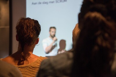 „Mobilität der Zukunft: Wie bewegen wir uns umweltfreundlich fort?“ „Mobilität der Zukunft: Wie bewegen wir uns umweltfreundlich fort?“